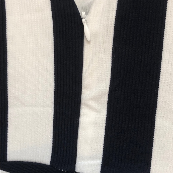 #74 Navy & White mini dress - Picture 6 of 7